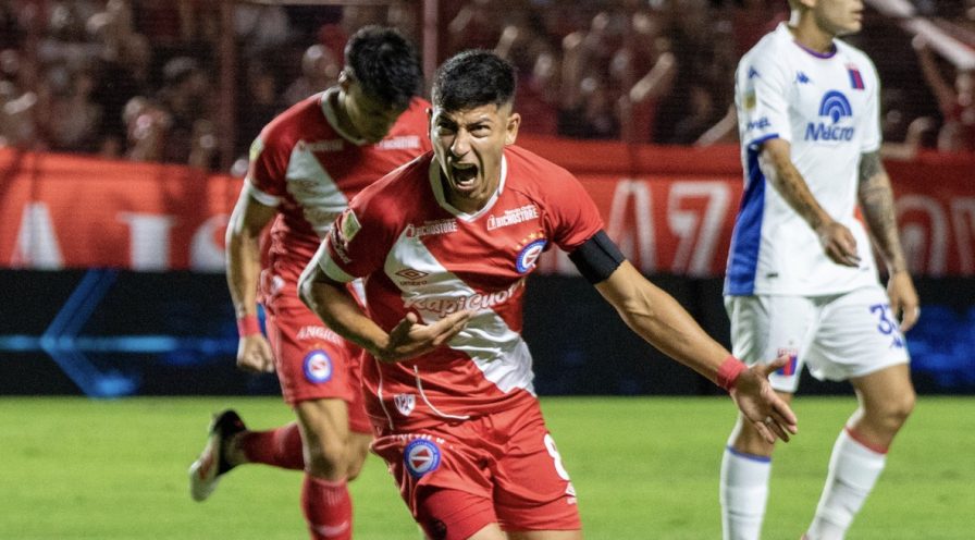 Argentinos Juniors x Huracán: Palpite com odds 4+ no Campeonato Argentino
